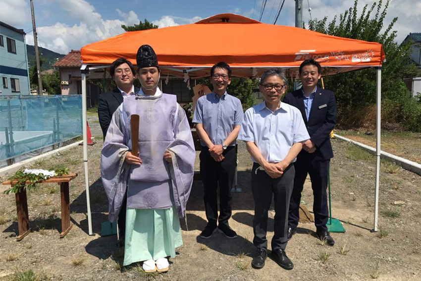 前の画像